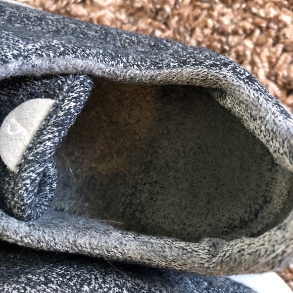 Allbirds Grey Wool Runners Shoes - Picture 7 of 10